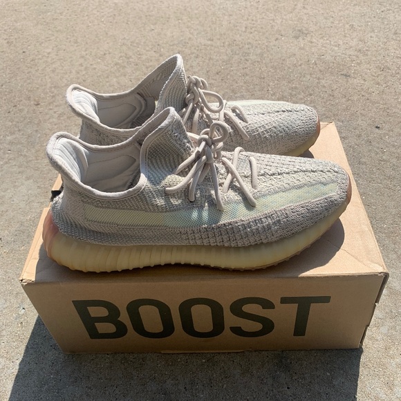 Yeezy - Picture 1 of 3